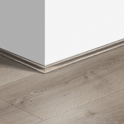 Плинтус QuickStep Scotia QSSCOT03552 Дуб пустынный шлифованный серый